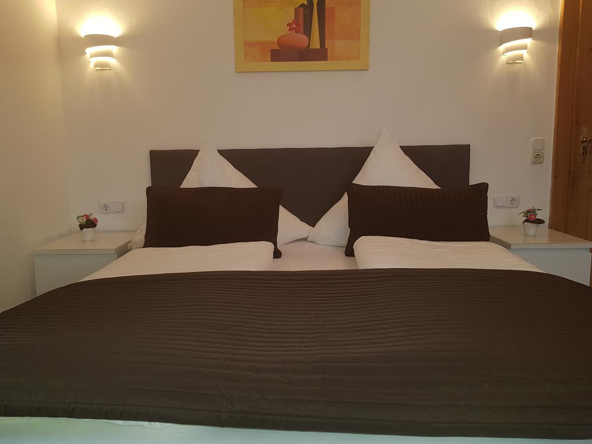 Fussen Apartments - West Apartments ภายนอก รูปภาพ